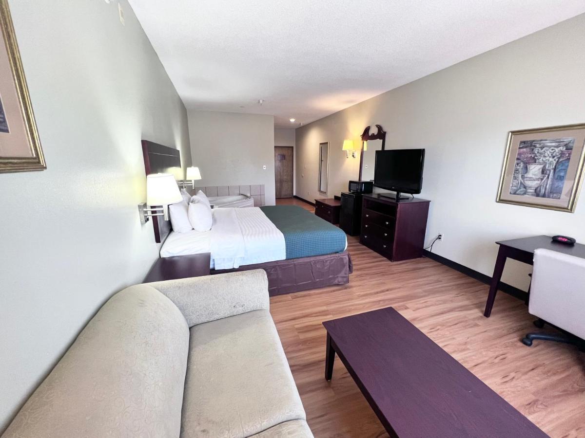 Americas Best Value Inn Wiggins Exteriör bild
